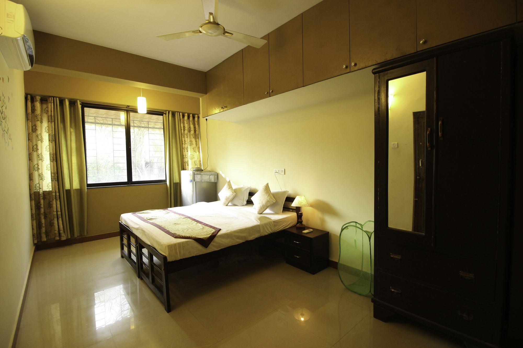 Oyo 9876 Home Luxurious 5Bhk Porvorim Exterior foto
